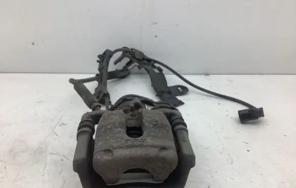 Mercedes-Benz B W246 W242 Rear brake caliper A2464232298