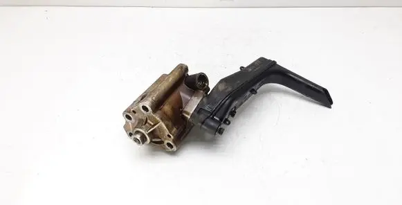Volvo V50 Oil pump 1S7G6600BJ