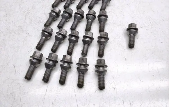 Volvo XC60 Nuts/bolts