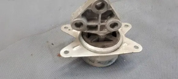 Opel Astra G Engine mount vacuum valve 