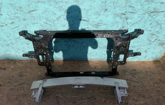 Hyundai Kona I Radiator support slam panel K49911110