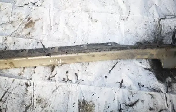 Toyota Corolla Verso E121 Sill 