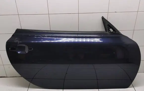 Door (2 Door Coupe)
