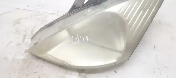 Ford Focus Headlight/headlamp