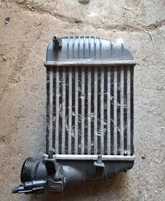 Audi A6 S6 C6 4F Intercooler radiator 4F0145805T