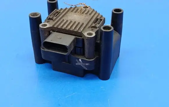 Volkswagen PASSAT B5.5 High voltage ignition coil 