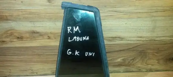 Rear vent window glass