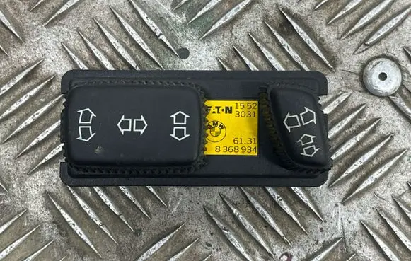 BMW 5 E39 Seat control switch 8368934