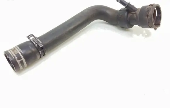 Audi A4 S4 B7 8E 8H Engine coolant pipe/hose 8E0121101