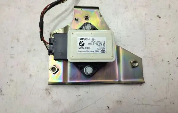 BMW X1 E84 ESP acceleration yaw rate sensor 6782372 0265005713