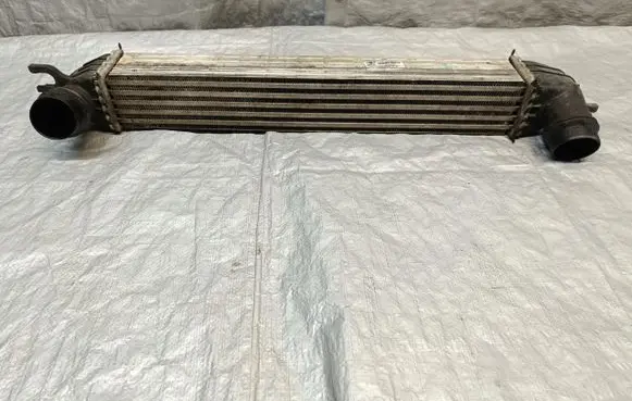 Mini One - Cooper Clubman R55 Intercooler radiator 17518506904