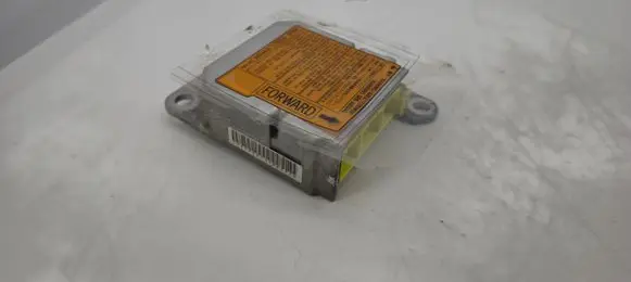 Nissan Patrol Y61 Airbag control unit/module 98820VC000