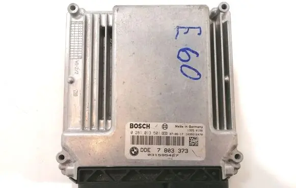 BMW 5 E60 E61 Engine control unit/module 0281013501 78033783