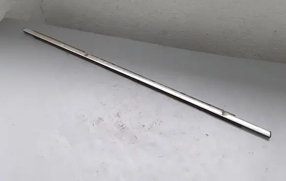 Volkswagen Tiguan Rear door glass trim molding 5N0839475