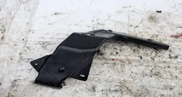 Audi A4 S4 B5 8D Cabin air duct channel 8D0819801 8D0819801B