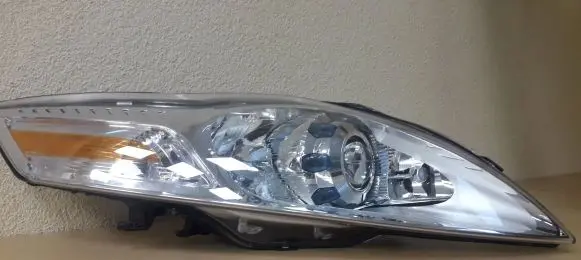 Ford Mondeo MK IV Headlight/headlamp BS7113005AD 11364