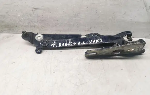 Audi A4 S4 B6 8E 8H Tailgate/trunk/boot hinge 8H0827302A