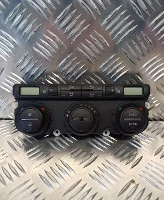 Skoda Octavia Mk2 (1Z) Climate control unit 74241060