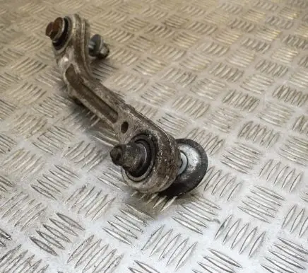 Maserati Ghibli Rear upper control arm/wishbone 670007252
