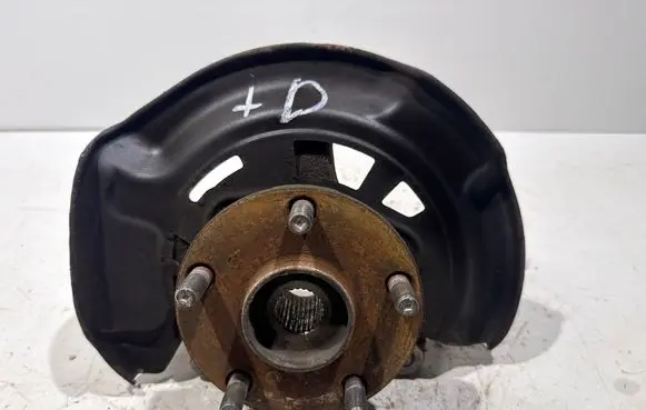 Toyota Prius+ (ZVW40) Front wheel hub