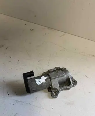 Volvo S80 Camshaft vanos timing valve 8670422 030820 F34711602