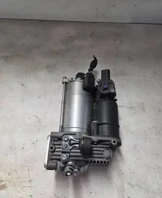 Mercedes-Benz GL X164 Air suspension compressor/pump A1643201204