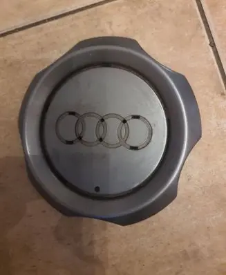 Audi A6 Allroad C5 Original wheel cap 4Z7601165A