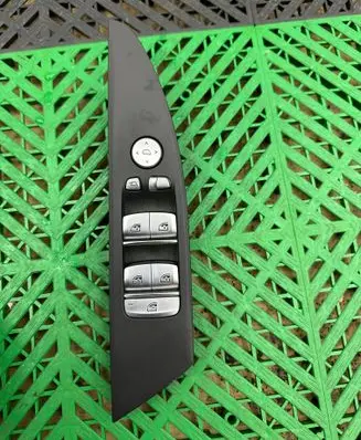 BMW X3 G01 Electric window control switch 6847099