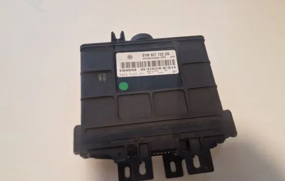 Audi A3 S3 8L Gearbox control unit/module 01M927733GN