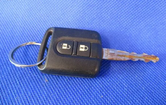 Nissan Qashqai Ignition key/card 5WK4876818