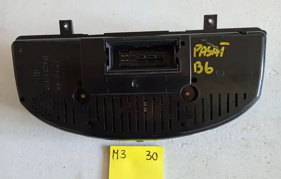 Volkswagen PASSAT B6 Speedometer (instrument cluster) A2C53042107 A2C53042108