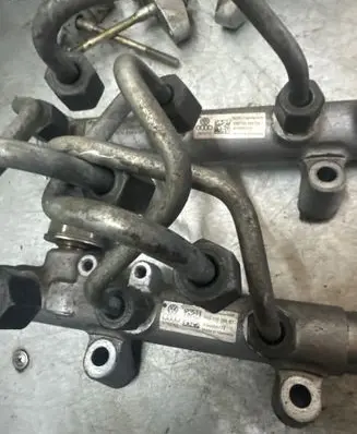Fuel injection high pressure pump