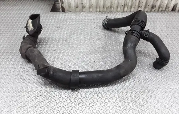 Volkswagen Golf VI Engine coolant pipe/hose