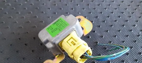 Mazda Premacy Airbag deployment crash/impact sensor C10057KD0A 9L14A44