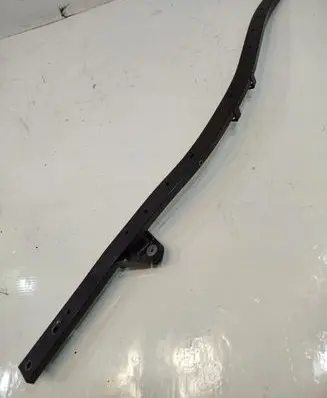 Maserati Ghibli Front strut bar 670