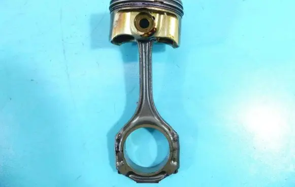 Mercedes-Benz C W204 Piston 272947 IMPRK1340427
