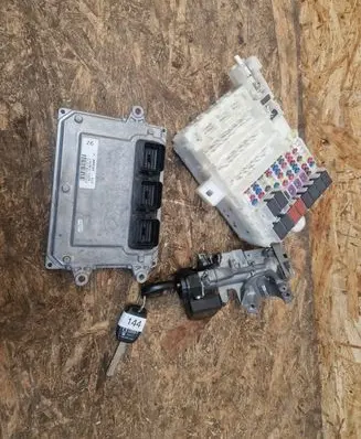 Honda Insight Engine control unit/module 37820RBJE75
