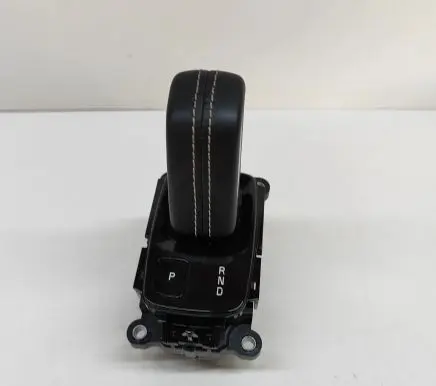 Volvo S60 Gear shifter/selector 31492152