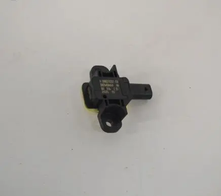 Mercedes-Benz GL X166 Airbag deployment crash/impact sensor A1668210351