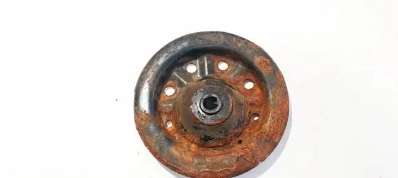 Toyota Avensis T220 Coil spring mount 