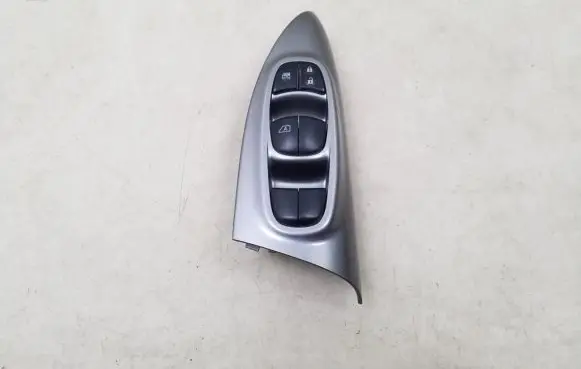 Nissan Juke I F15 Electric window control switch 254011KA0B
