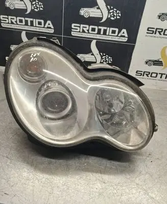 Mercedes-Benz C W203 Headlight/headlamp A2038203861