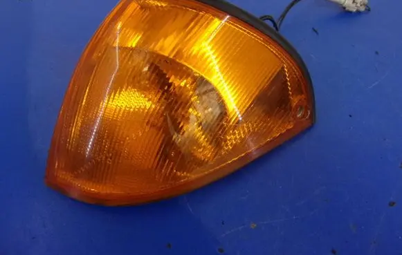 Subaru Justy Front indicator light