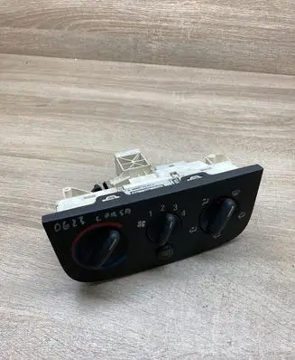 Opel Corsa C Climate control unit 2037846 CORSACLIMA