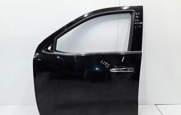 Nissan Navara D23 Front door