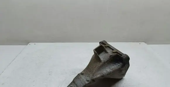 BMW X1 E84 Engine mounting bracket 6777064 22116777064