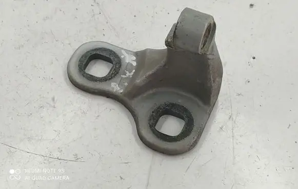 BMW 7 E65 E66 Front door upper hinge