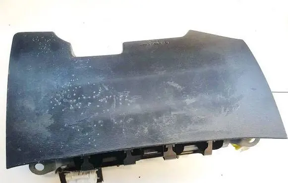 Toyota Avensis T270 Knee airbag 7390005030