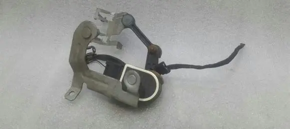 Mercedes-Benz C W205 Headlight/headlamp level sensor A0009053704