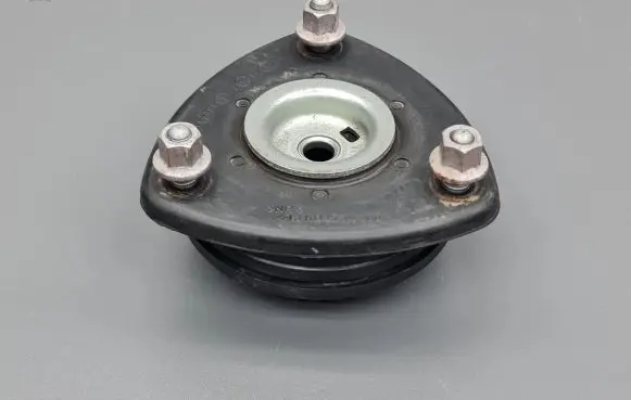 Mazda 3 III Front upper strut mount KD3534380